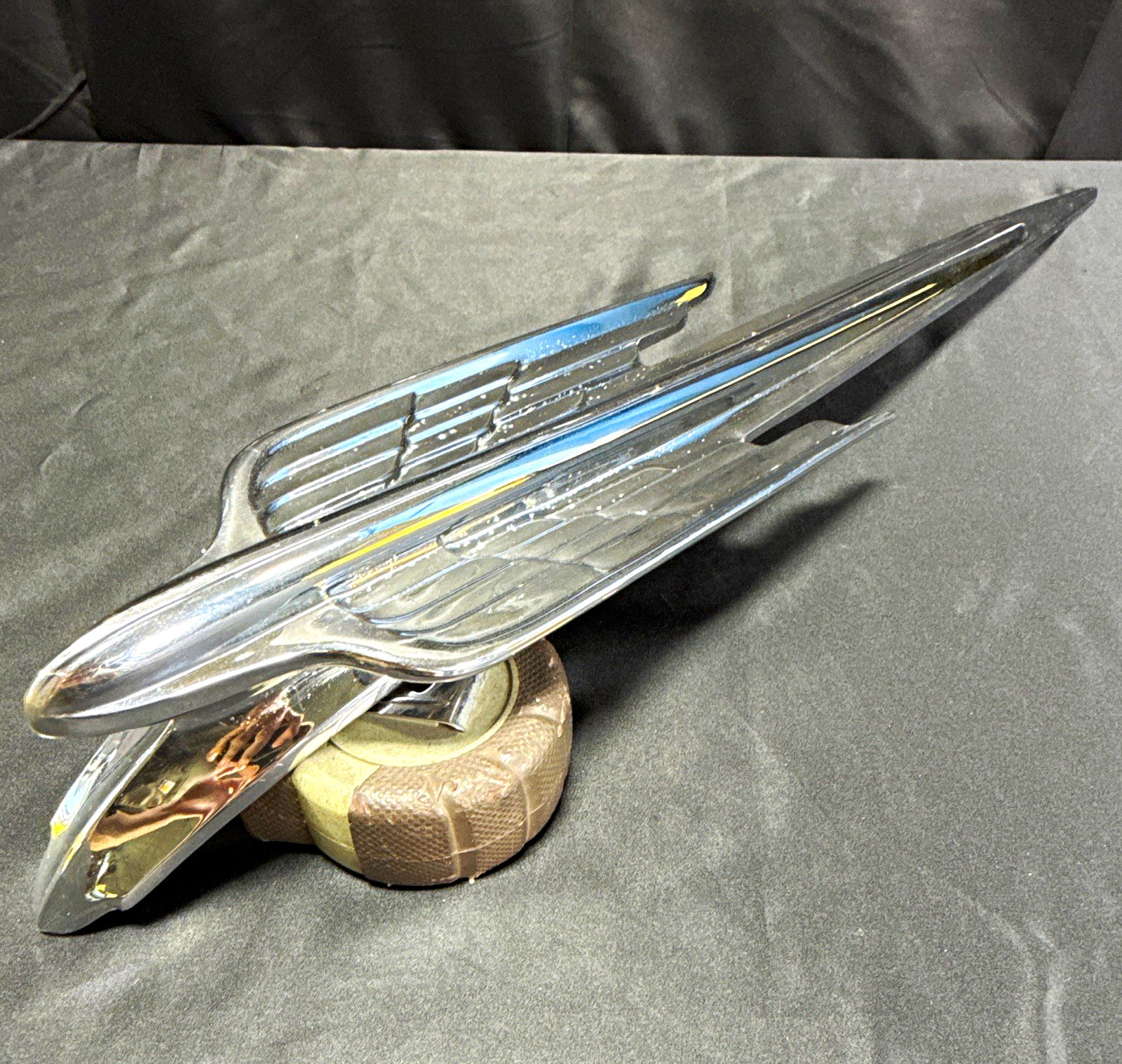 Vintage 1949 Chrysler Hood Ornament Chrome Piece Part 1299366