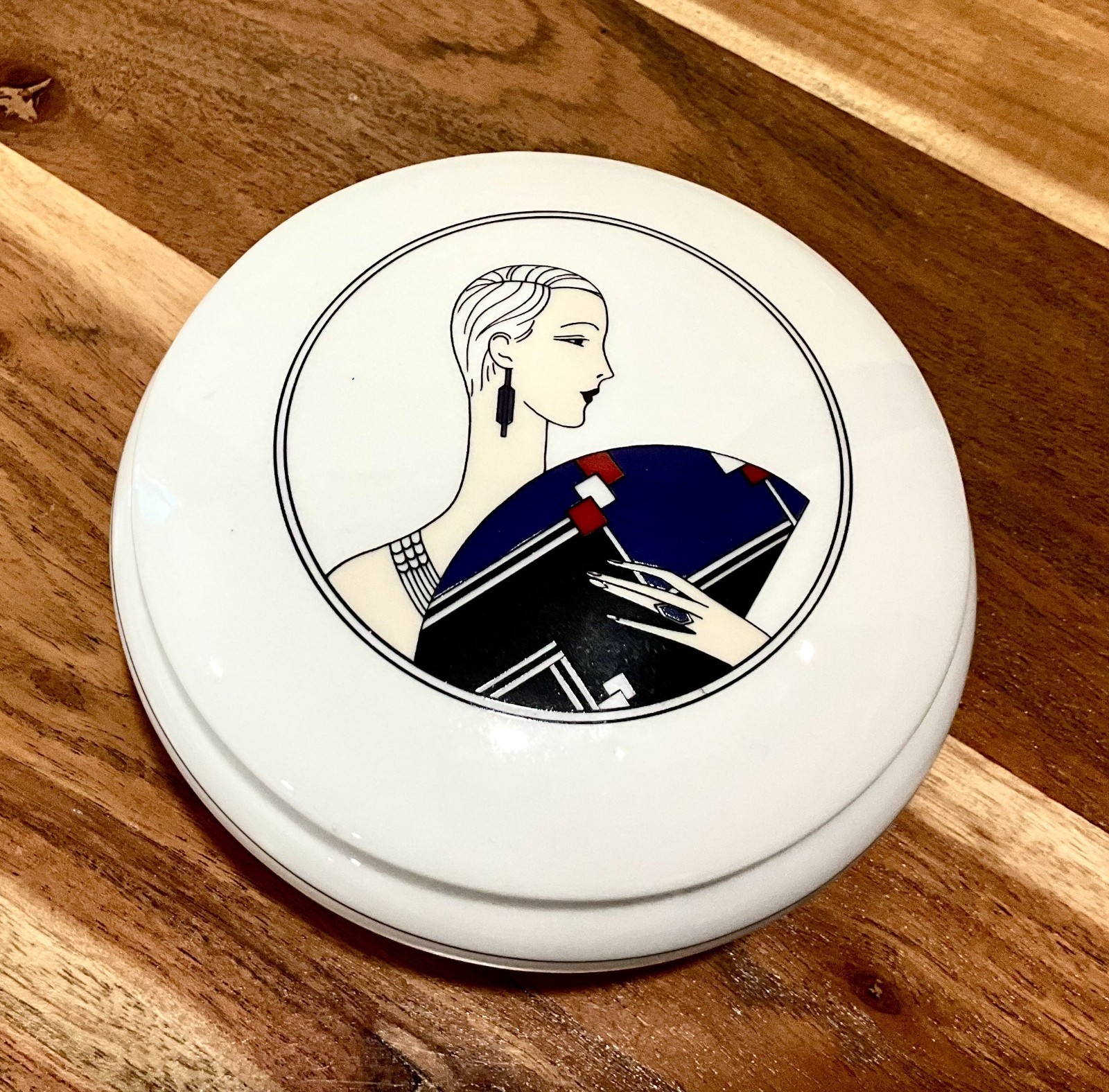 Vintage Porcelaine Jacques Lobjoy France Art Deco Lady Cover Dish 5.5