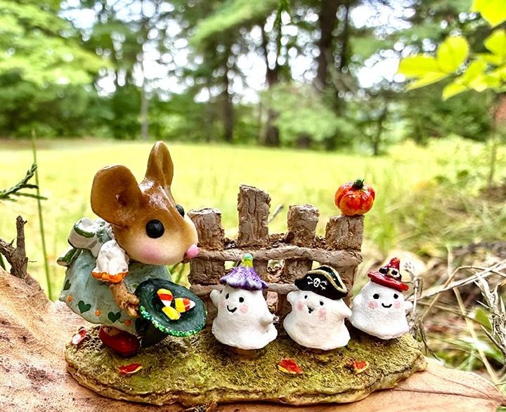 Wee Forest Folk M-770 Trick or Treat Trio