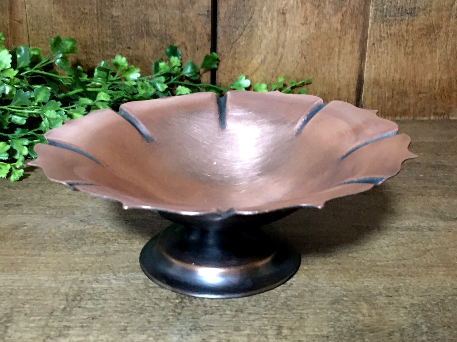 Vtg Coppercraft Guild Copper Bowl Trinket Dish Footed Pedestal Scalloped  2\