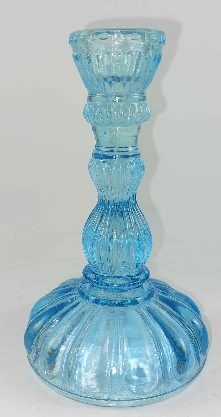 ANTIQUE EARLY 1900s TURQUOISE AQUA BLUE GLASS CANDLESTICK 5 3/4