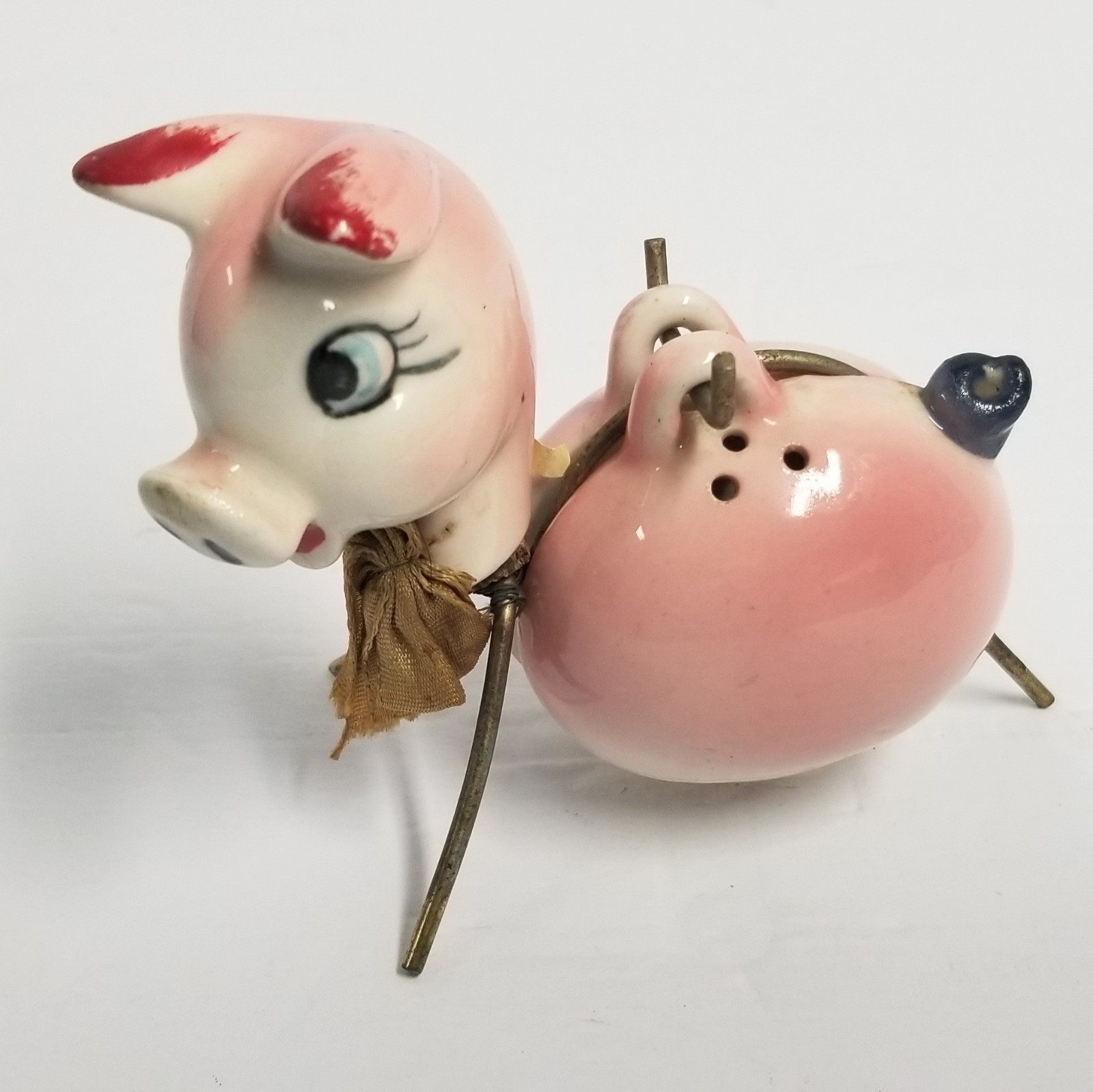 Vintage 1950s Little Pig Piggy Salt & Pepper Shakers Hanging on Stand MCM Japan