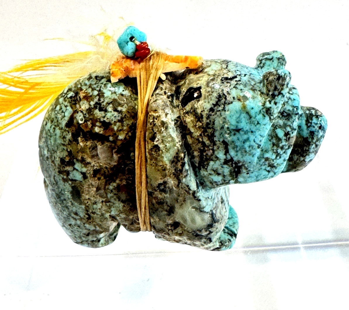 ZUNI Carved Turquoise Fetish Bear Spiny Oyster Bale Vintage Native Art 62 Grams