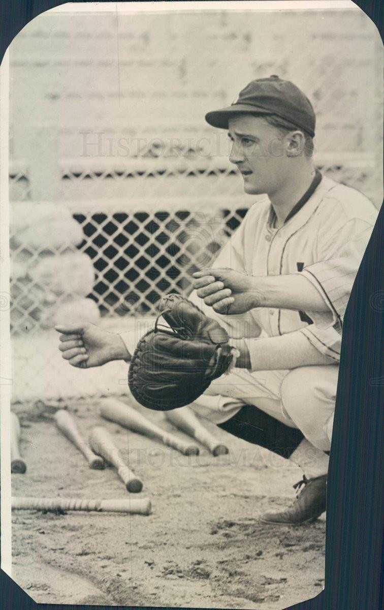 Undated Press Photo Baseball Catcher Fred Bergman - snb4891