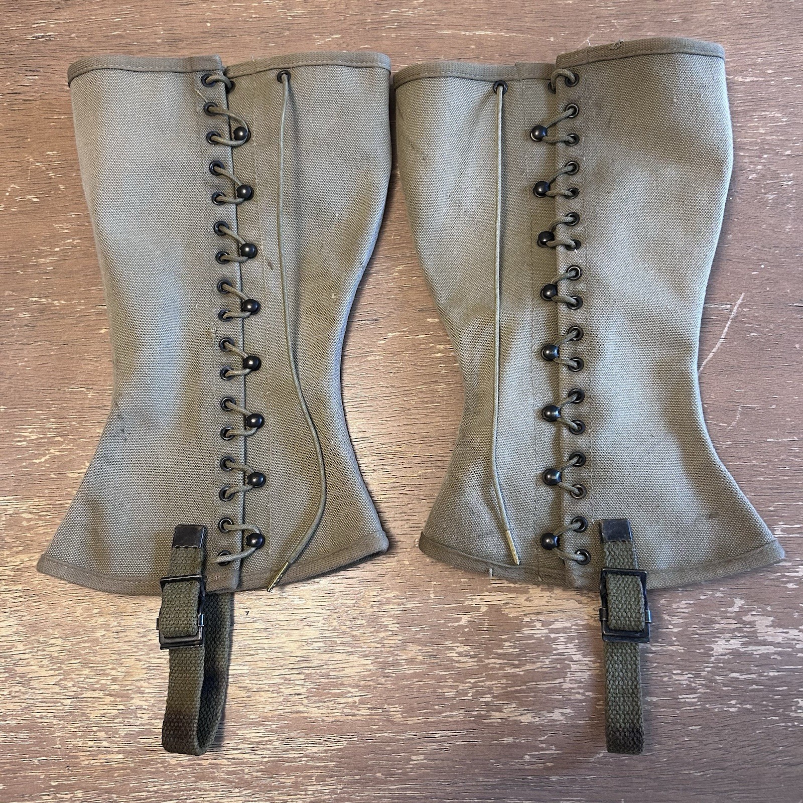WWII U.S. Army M-1938 Canvas Dismounted Leggings Size 3R Pair Gaiters Dated 1941