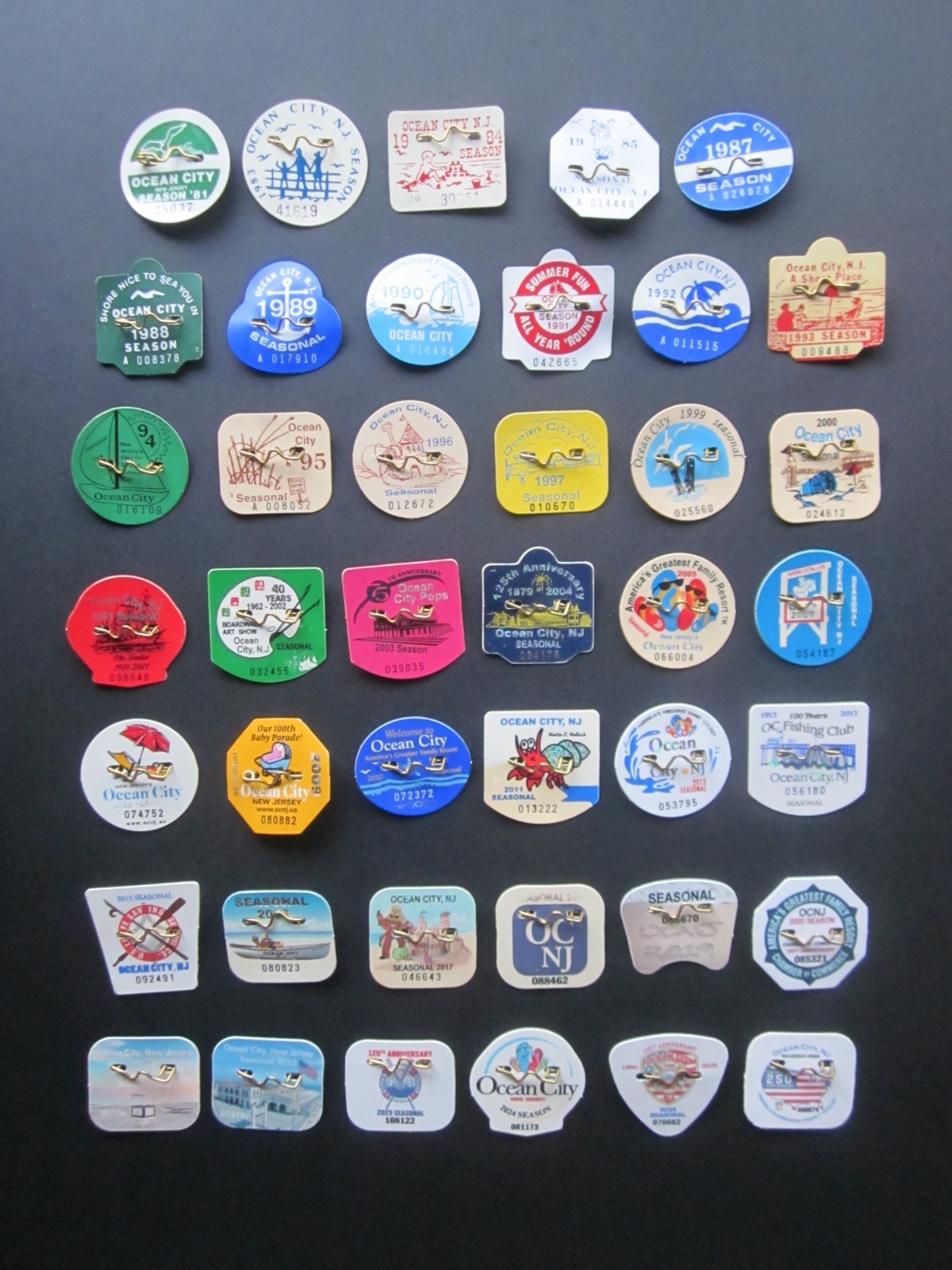 41  YEAR COLLECTION   OCEAN  CITY   NEW  JERSEY SEASONAL  BEACH  BADGES/TAGS