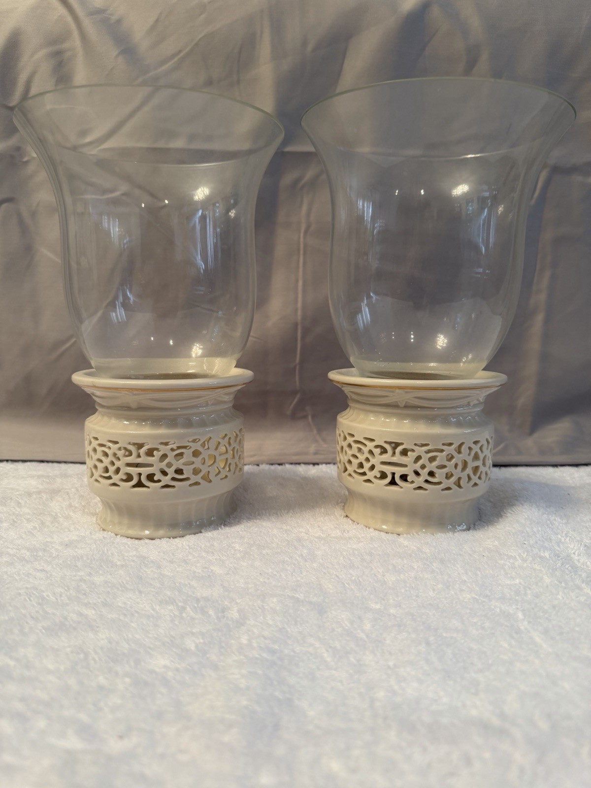 LENOX Illuminations Collection Votive Candle Holder W/ Gold Trim and Glass 