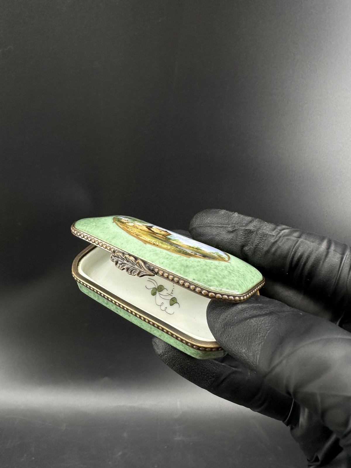 Vintage Limoges Peint Main France Porcelain Trinket Box – Hand Painted