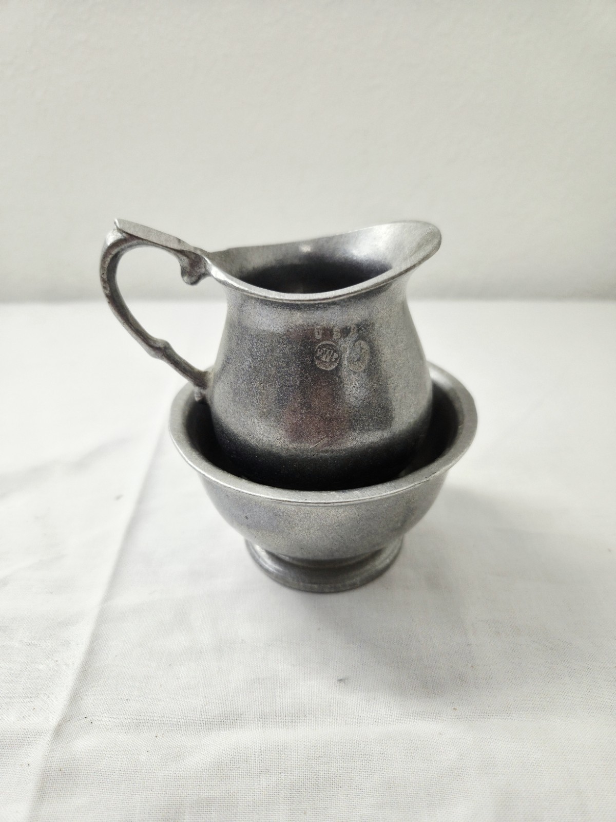 Vintage Wilton Armetale Pewter  Creamer & Sugar Bowl USA
