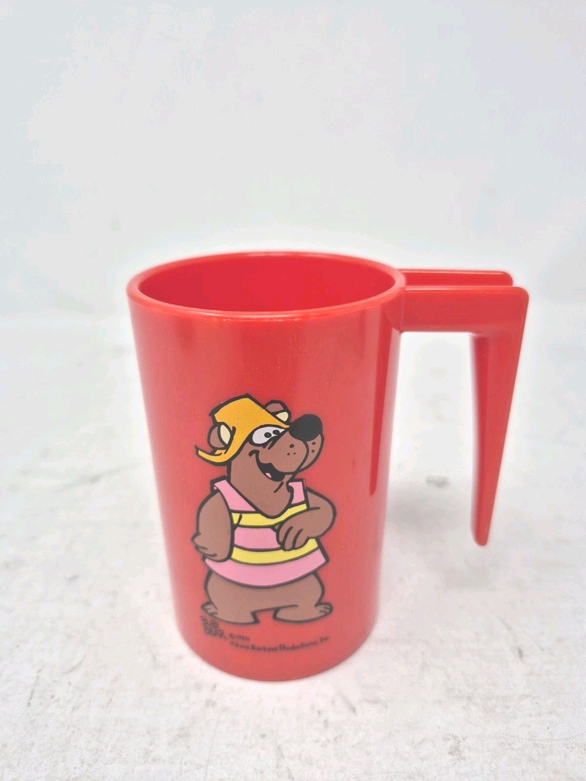 Vintage 1971 Red Plastic Cup Bubi Bear From The Hair Bear Brunch Hanna-Barbera