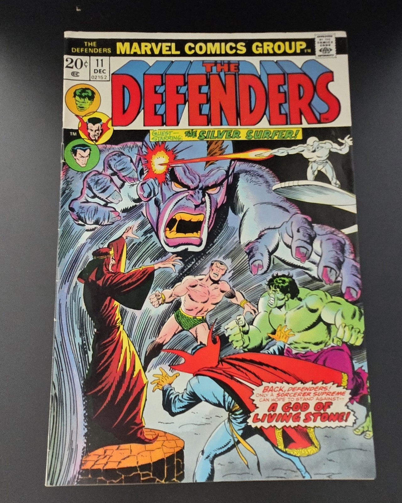 The Defenders #11 (Marvel Comics December 1973) FN/VF Condition