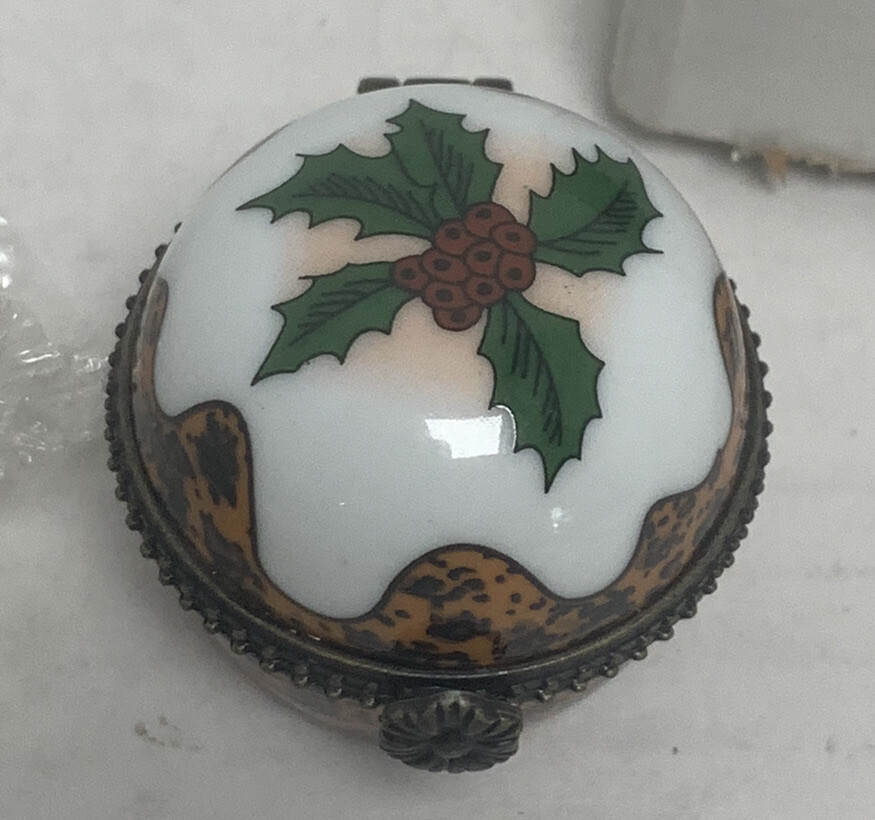 Vintage 1898 China Company Trinket Box
