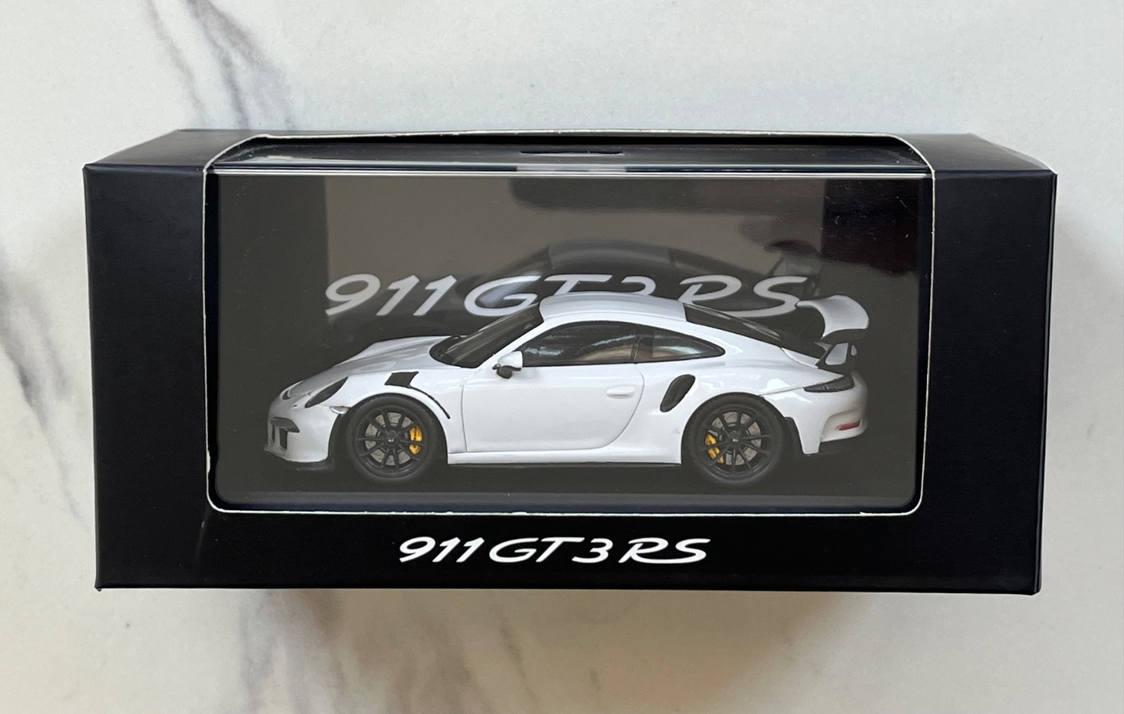 Porsche 911 GT3 RS (991) White Limited Edition Minichamps 1:43