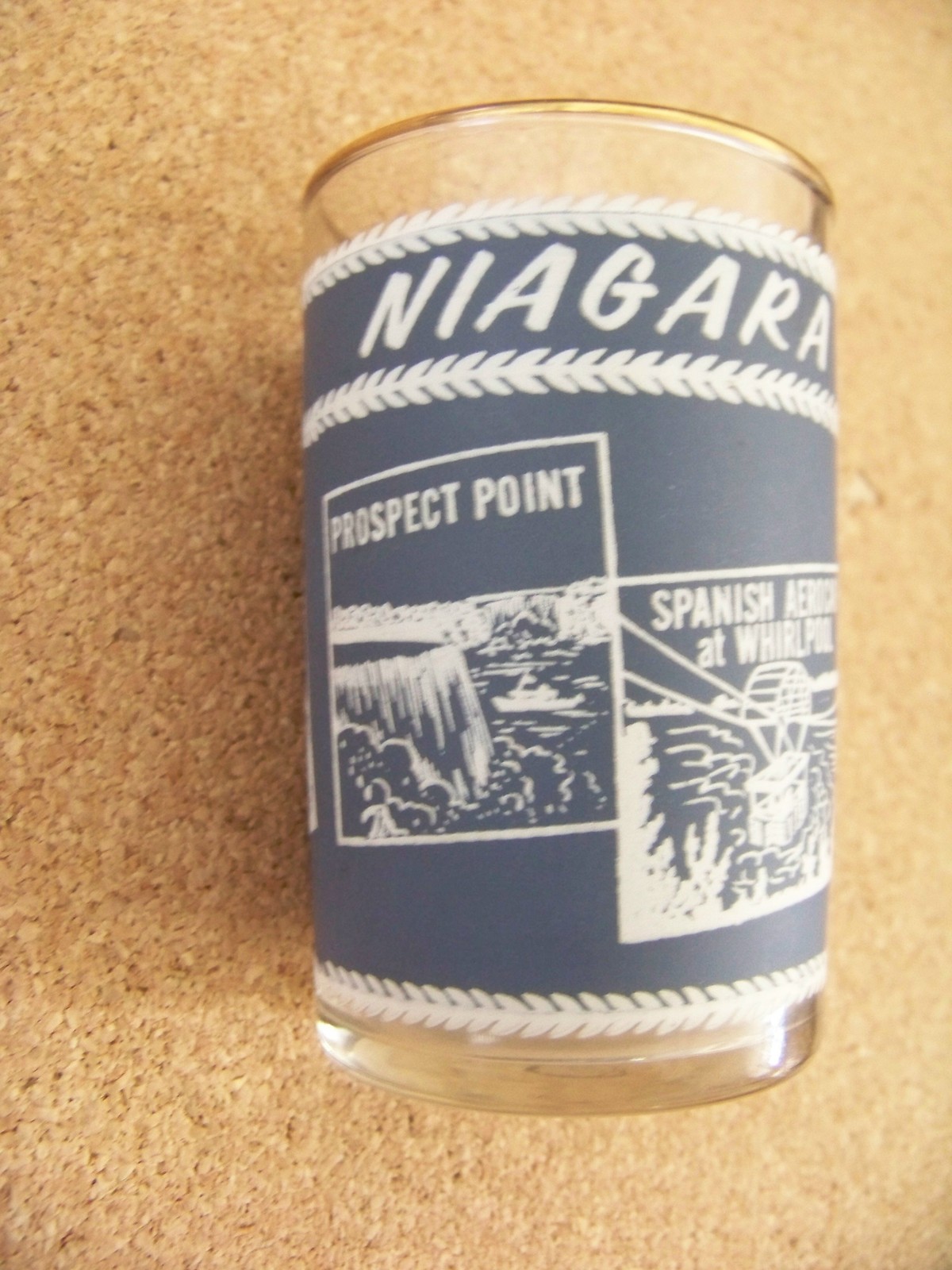 Niagara Falls Federal Glass gold trim juice glass Horseshoe Falls souvenir