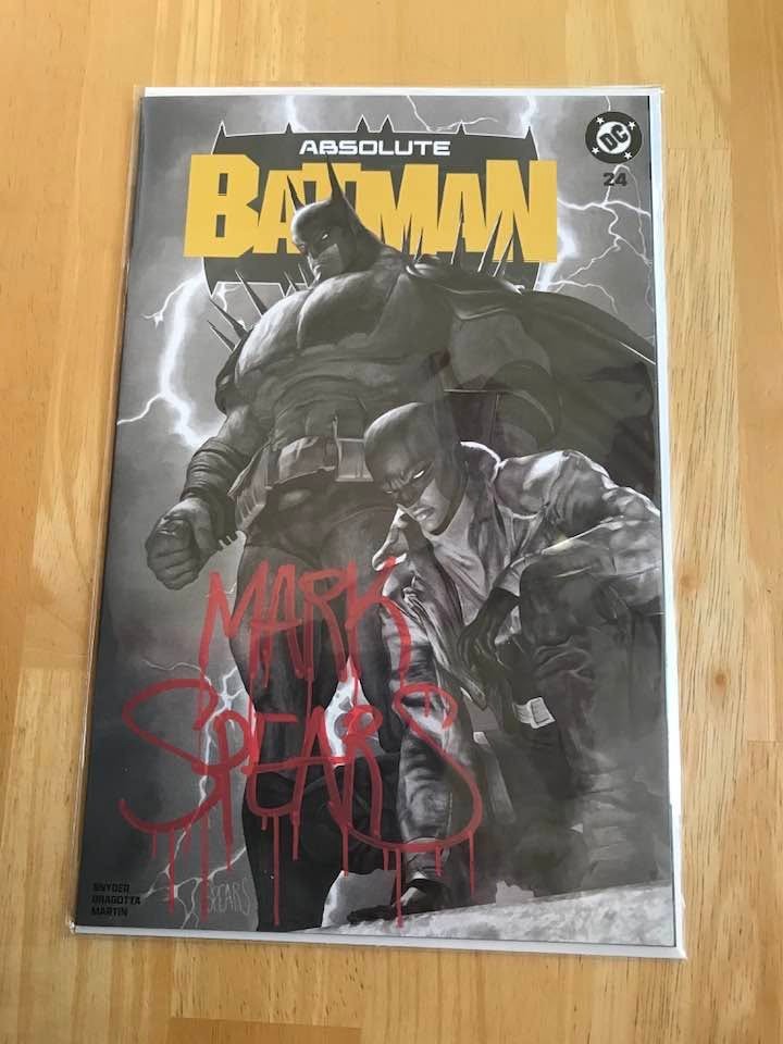 ABSOLUTE BATMAN #24 MARK SPEARS EXCLUSIVE SIGNED BLACK & WHITE VARIANT LTD 1000