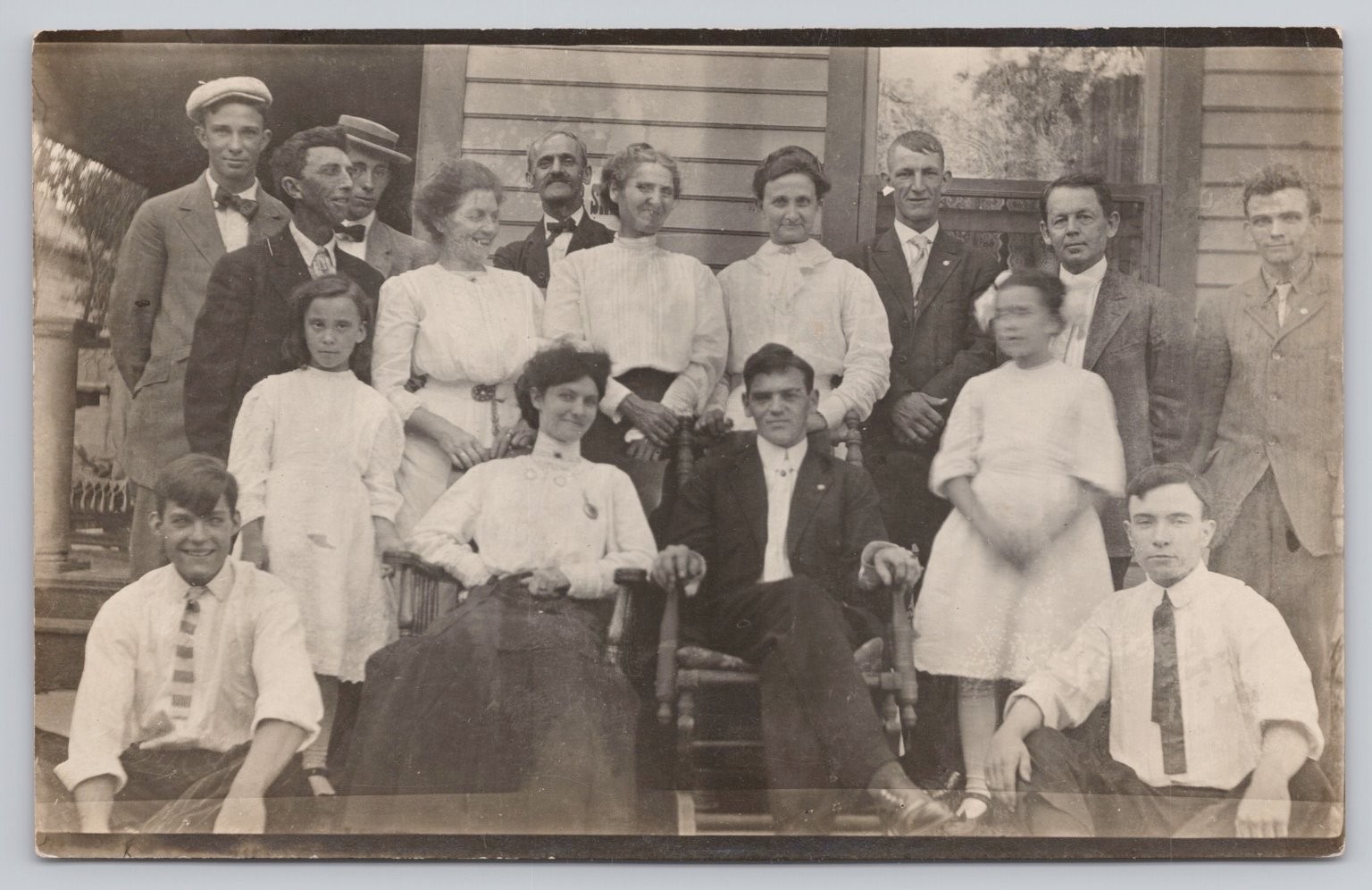 Vintage RPPC Large Family Group Portrait Photo Postcard Early 1900s Unposted