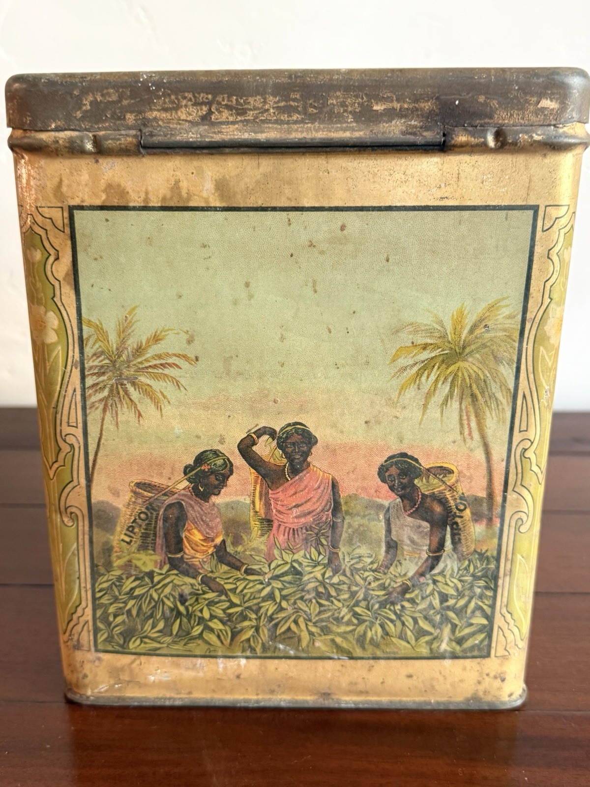 Vintage Thomas J. Lipton 5 Lb Tea Tin Ceylon Litho Advertising Canister
