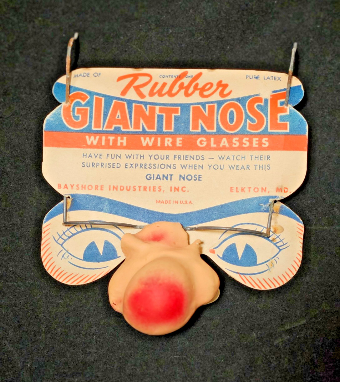 RARE AND UNIQUE VINTAGE RUBBER GIANT NOSE HALLOWEEN OR COSTUME GLASSES NOP