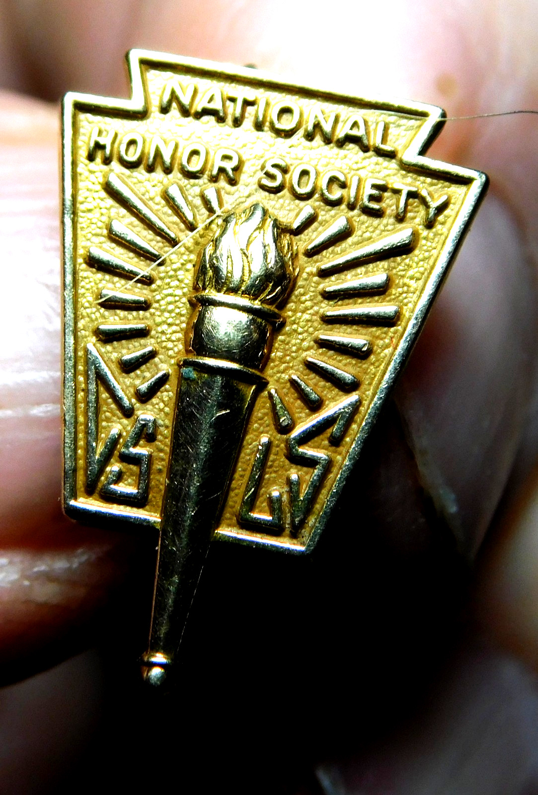 Vintage Solid 10K Gold Top National Honor Society Pin / 2.2 Grams