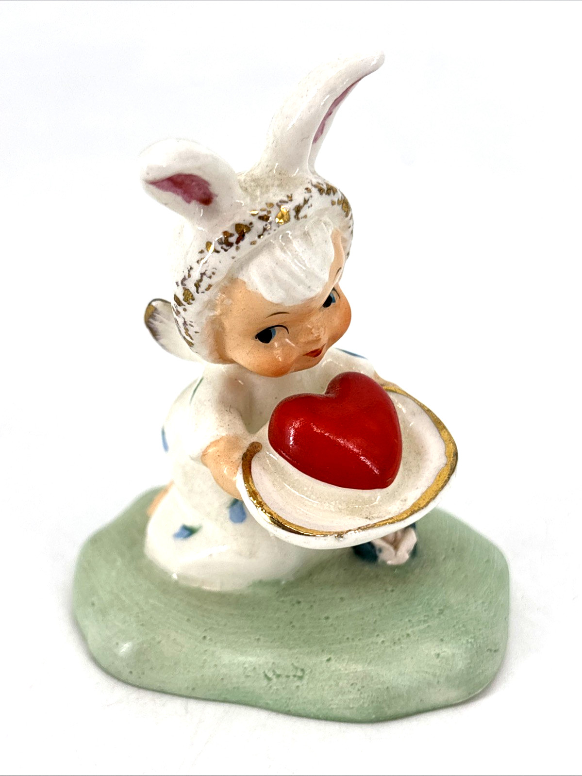 RARE Vintage Napco Angel w Bunny Ears Holding Heart Figurine Easter S1270A