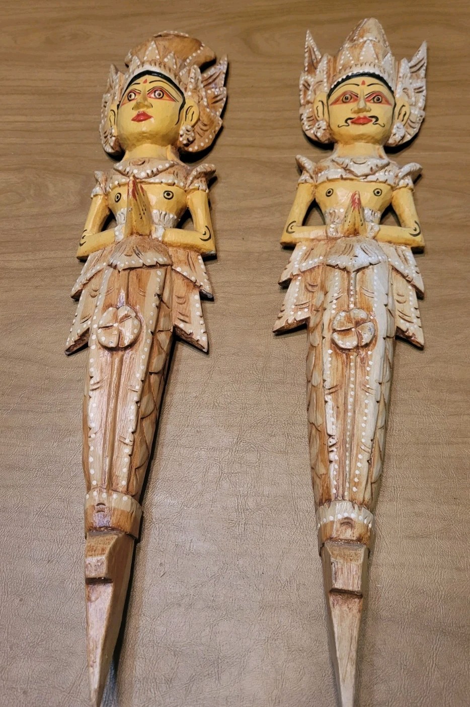 Vtg Thai Sawasdee Lady & Man Welcome Wall Statue Figurine Hand Carved Gilt Wood