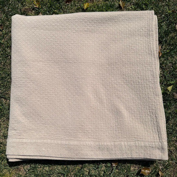 SFERRA Rombo Hand Embroidered Diamond Coverlet Egyptian Cotton Sand Italy READ