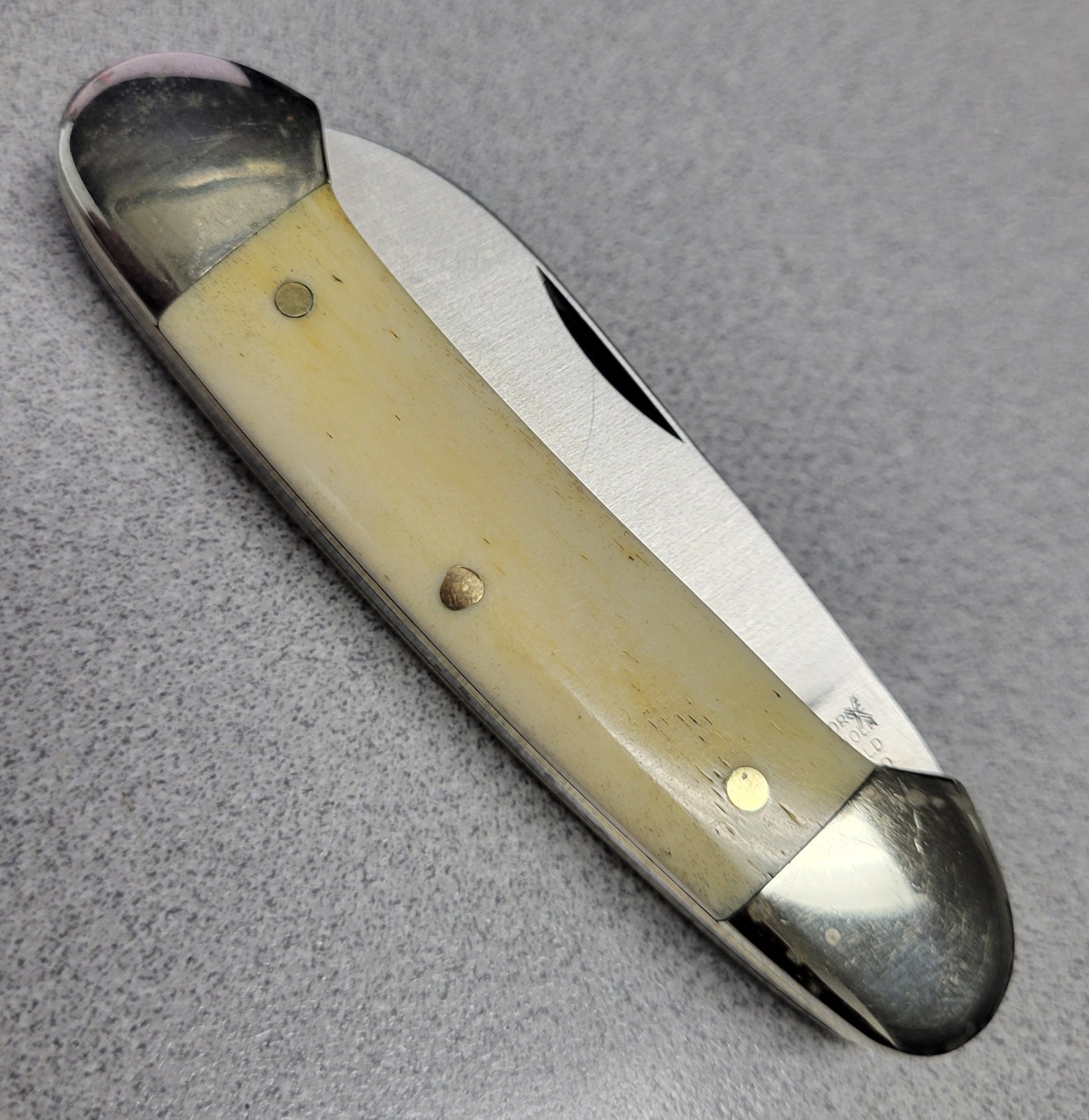 IXL George Wostenholm Knife Canoe  Bone Handles and Sheffield Stainless Steel