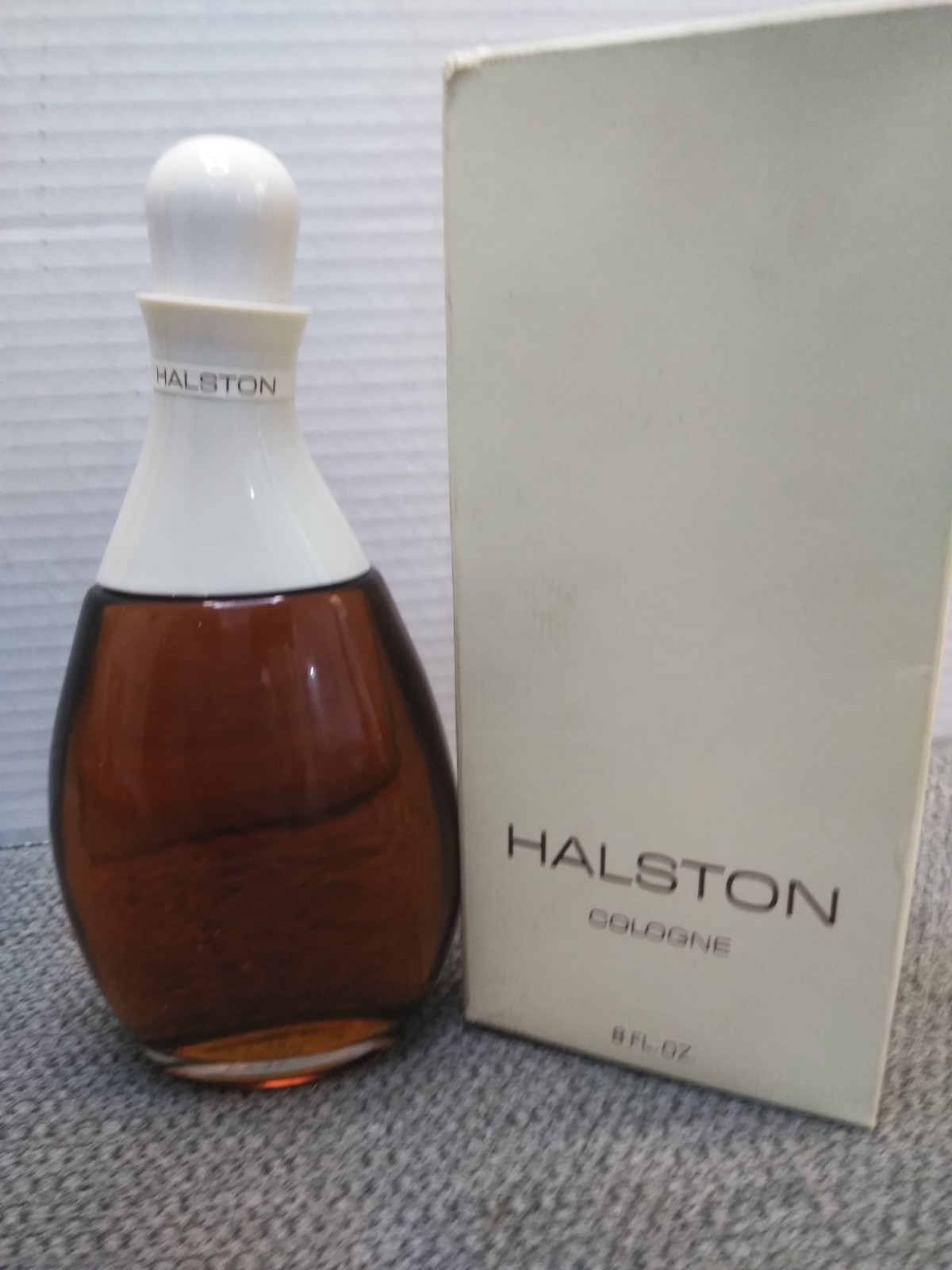 VTG. 1970\'S Halston Women\'s Cologne 8.oz ( BOX NO BARCODE) BY HALSTON F. INC.