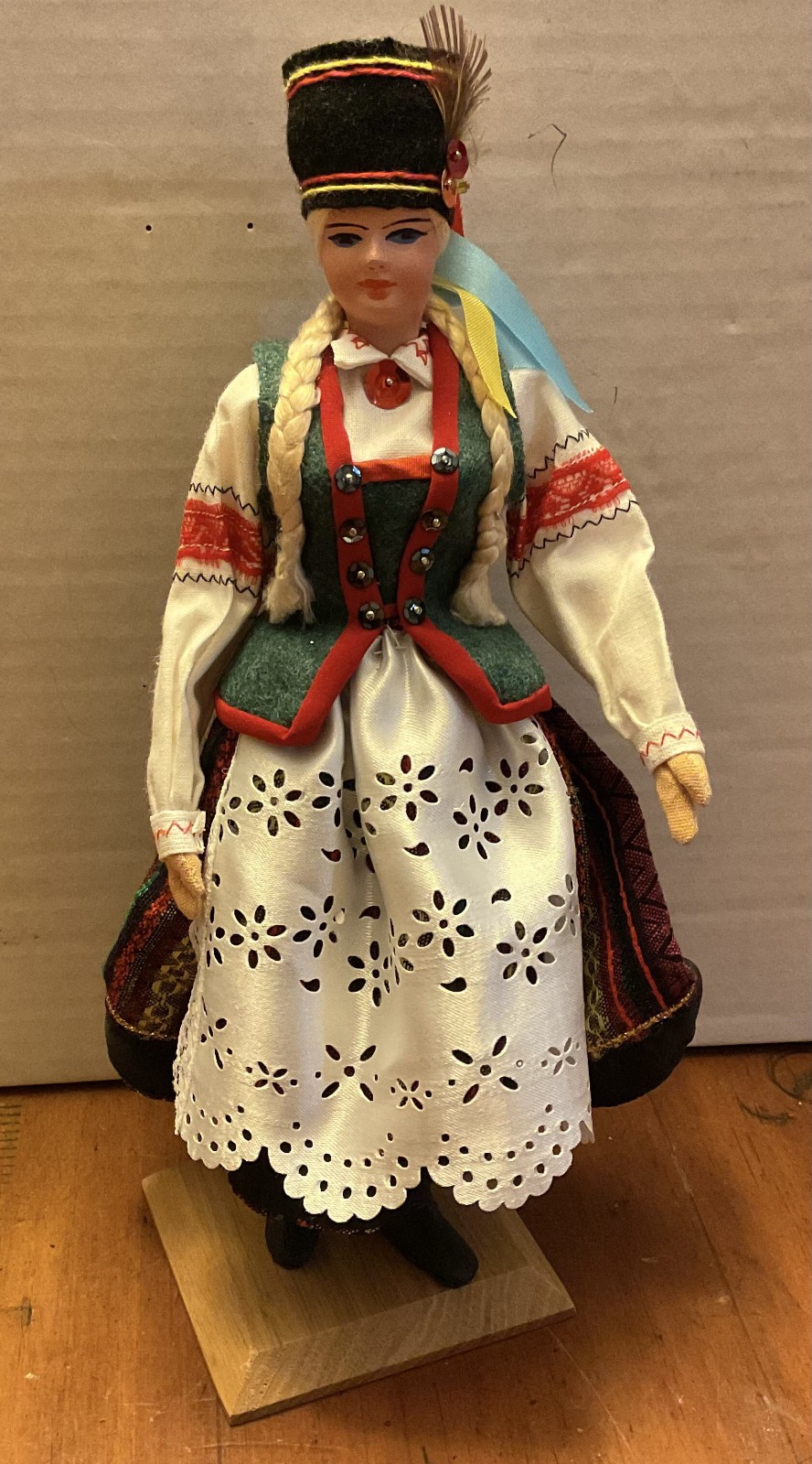 Vintage Polish Folk Art Doll Krakow Cracow Traditional Costume Handmade 10