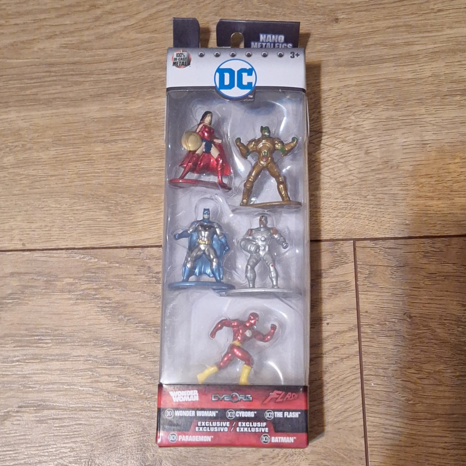 Jada Toys DC Nano Metalfigs Exclusive 5-Pack Metal Figures Batman Flash