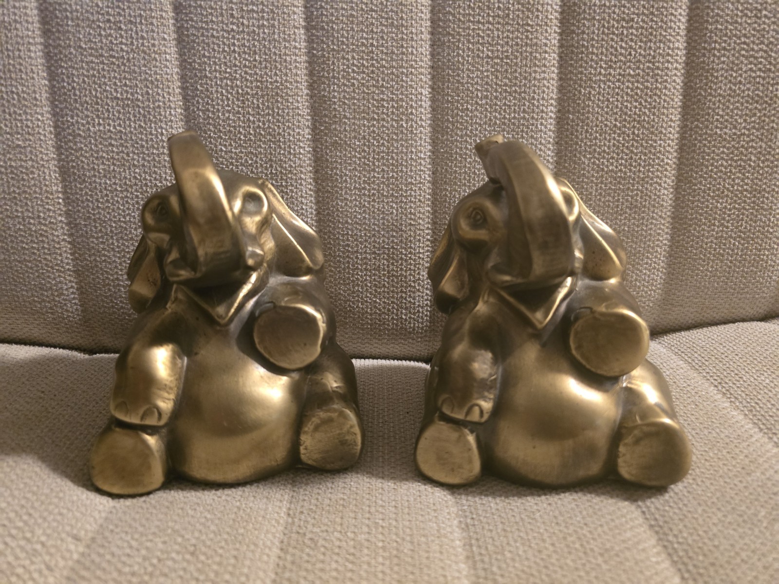 Beautiful Vintage Set Of Brass Elephant Bookends