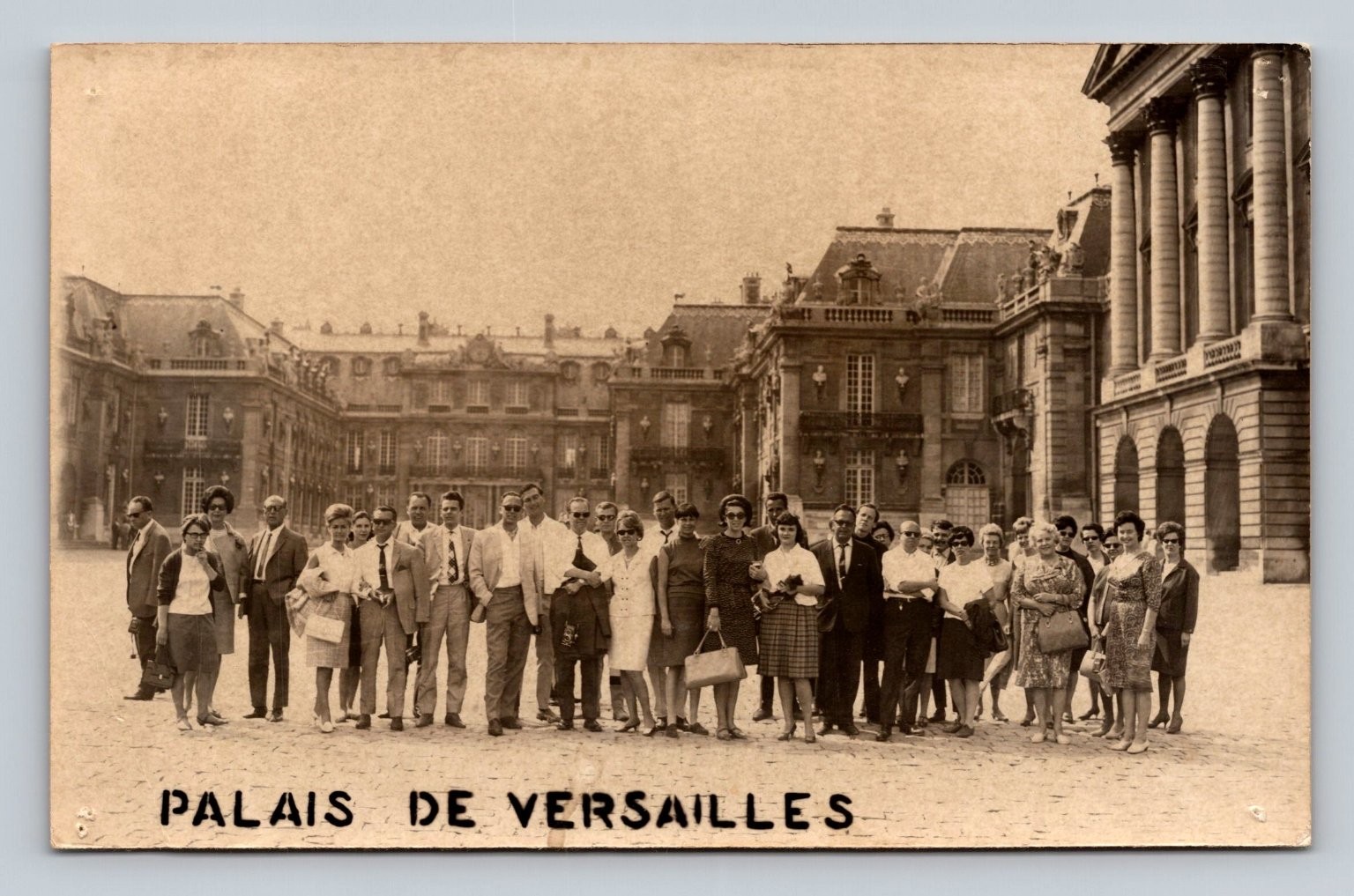Vintage RPPC Palais de Versailles France Group Photo Tourists 1950s 1960s