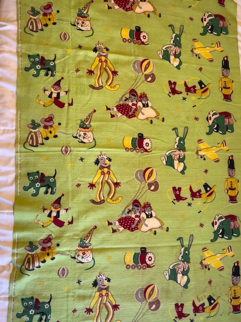 Vintage 50\'s Novelty Cotton Preshrunk Fabric 49X33 Goldco \
