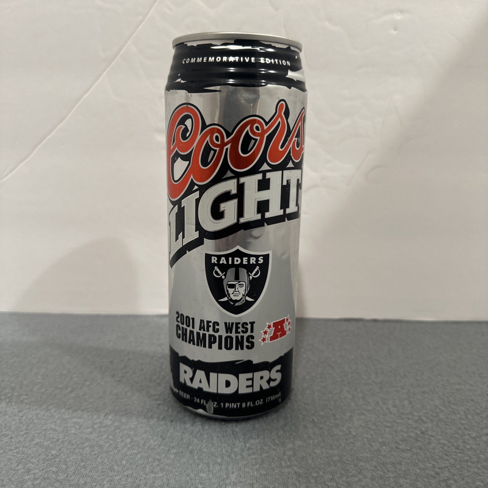 Vintage Coors Light Raiders 2001 AFC Champions  24 Oz Beer Can completely empty 