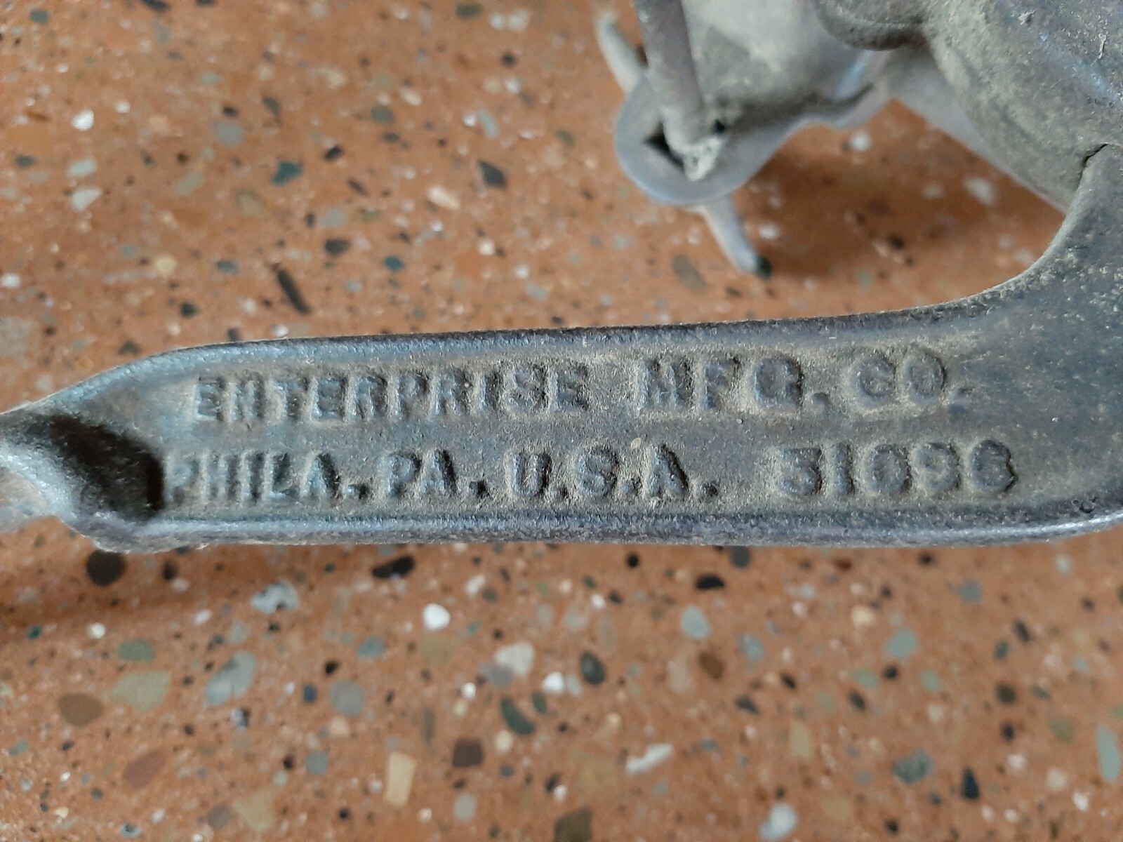 Rare Antique 1917 Bottle Capper 