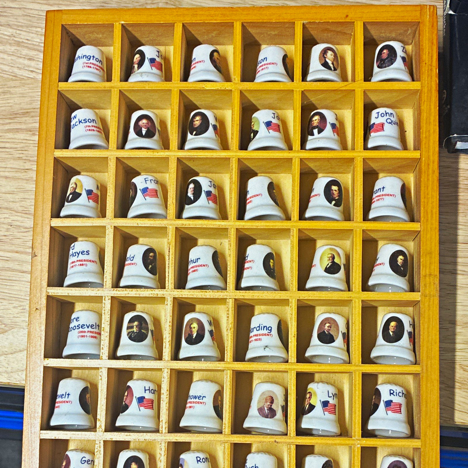 Presidential Collectible Sewing Thimbles Lot in Wooden Display Case
