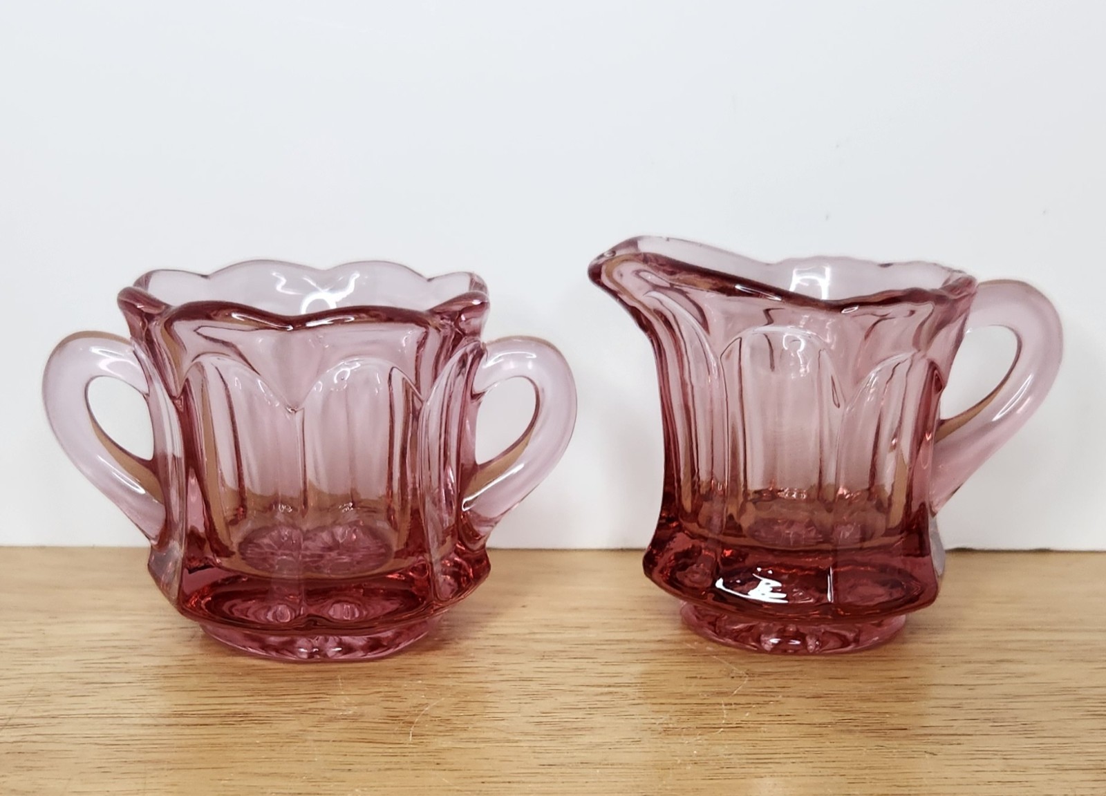 Vintage PINK Imperial Old Williamsburg Cream & Sugar UV REACTIVE Amberina Glow