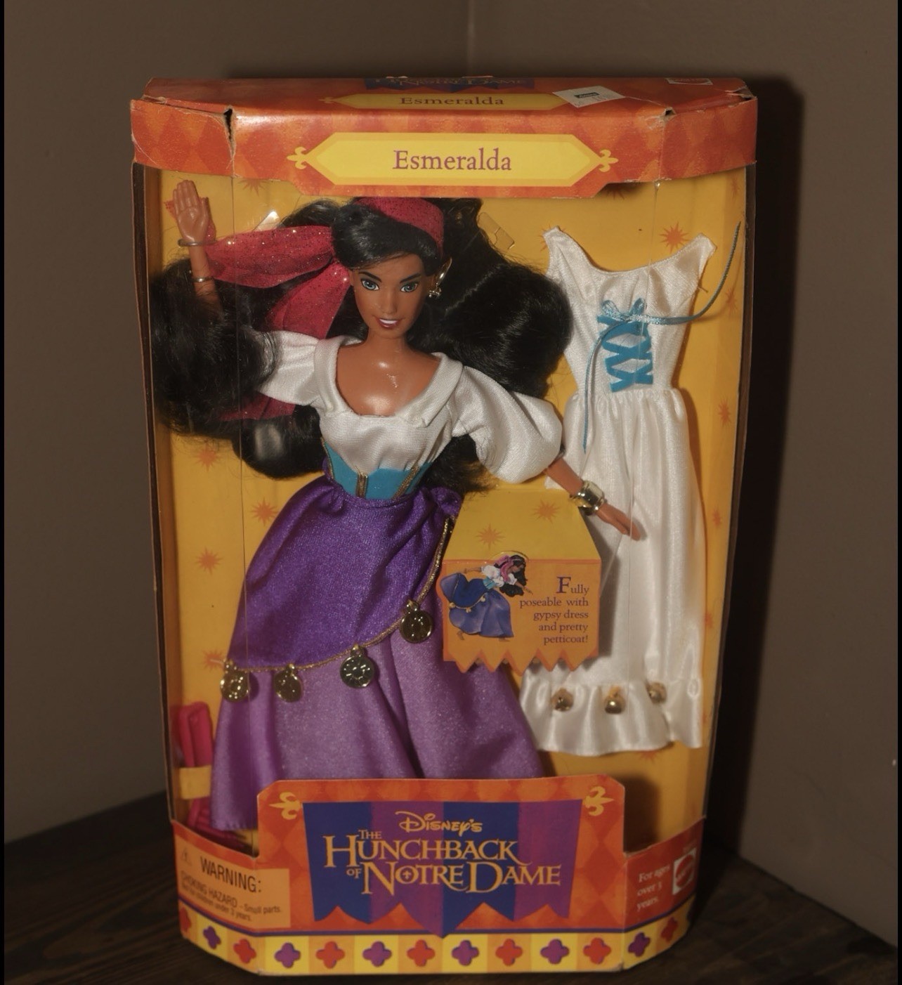 1995 Mattel Disney Hunchback of Notre Dame Esmeralda Doll Extra Dress 15311 NRFB