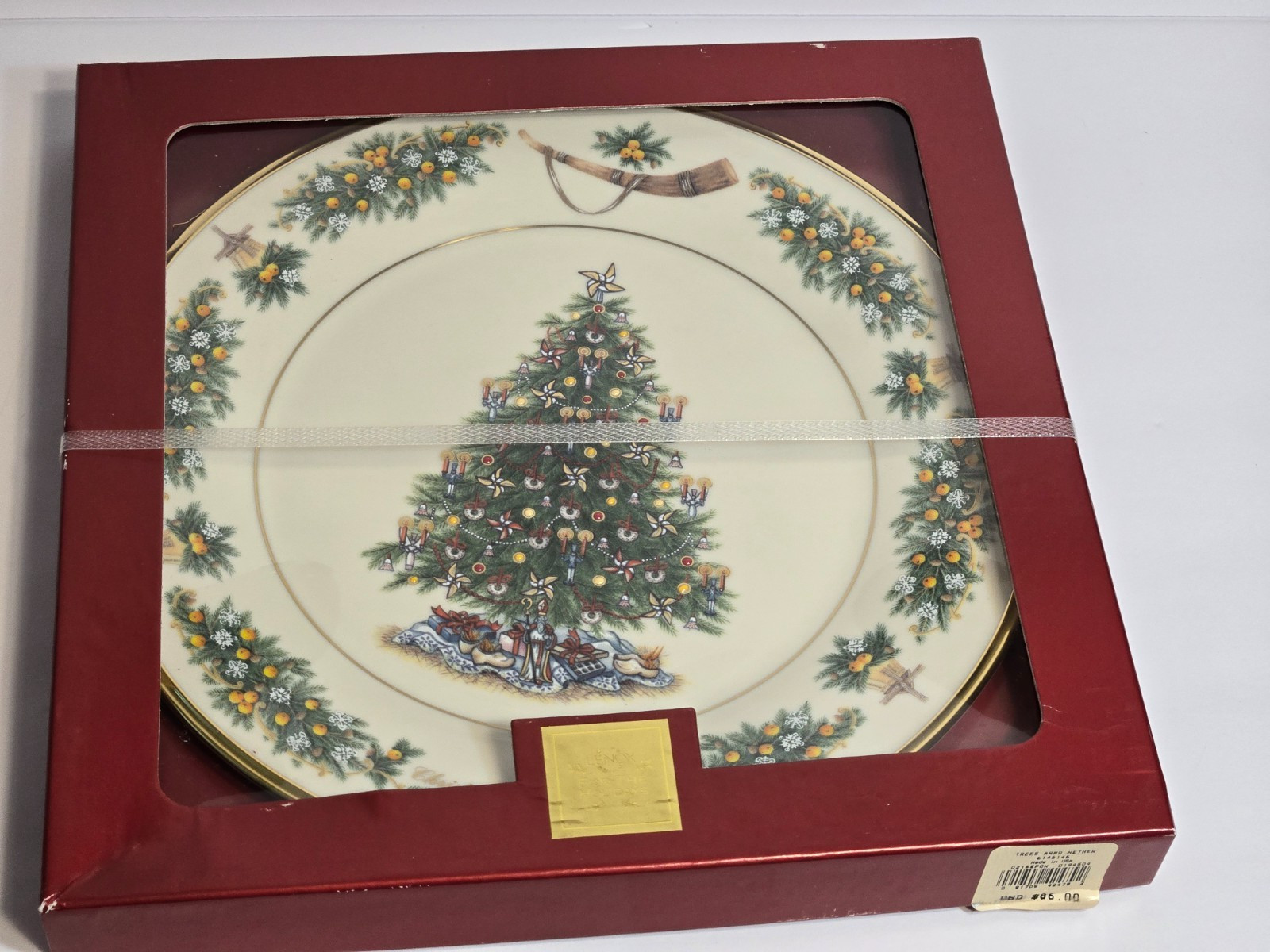 Lenox 2002 Christmas Tree Plate Netherlands New in box Trees Around the World