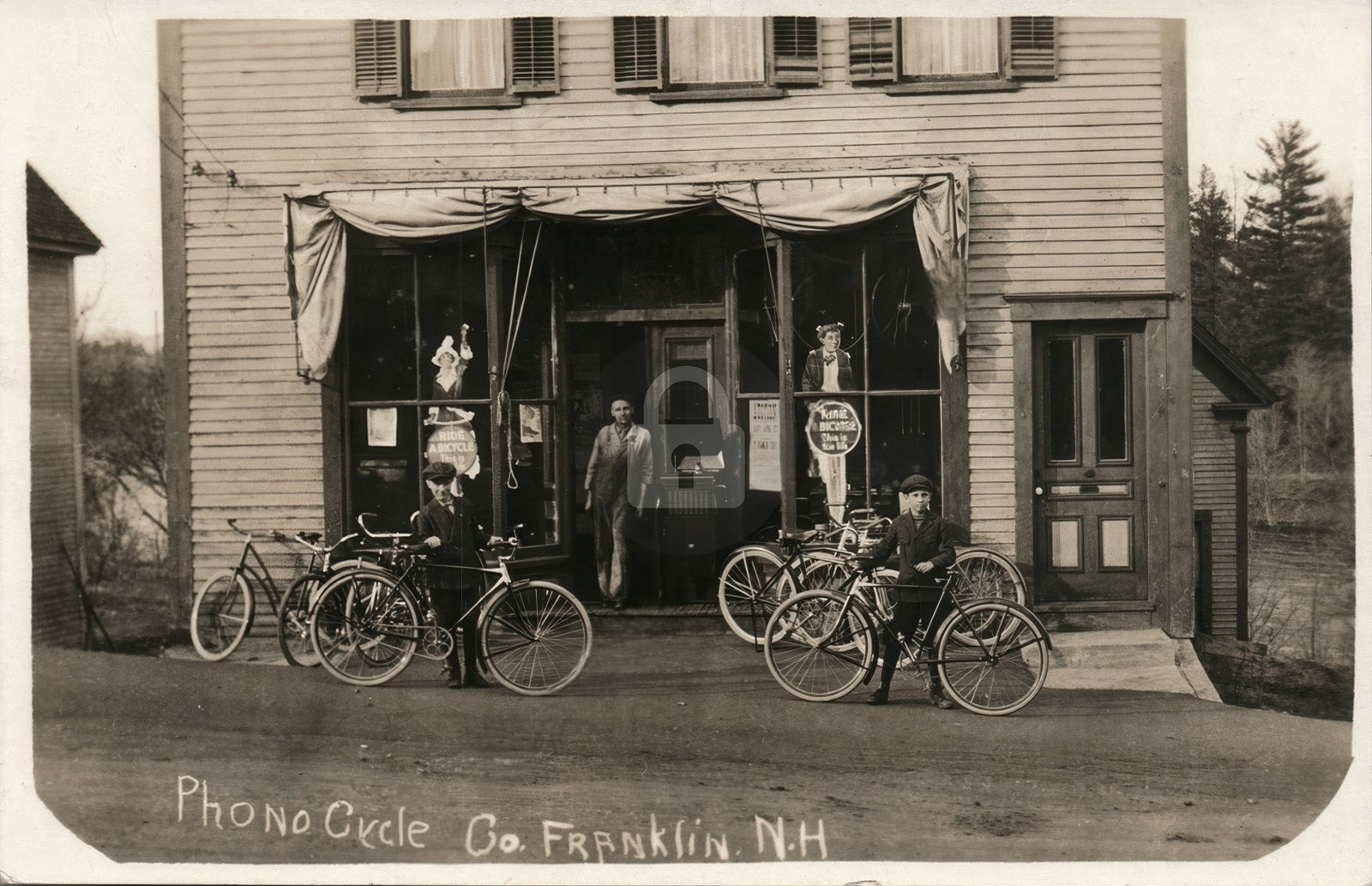 Phono Cycle Co Bicycle & Phonograph Store FRANKLIN NH RPPC Photo Postcard COPY