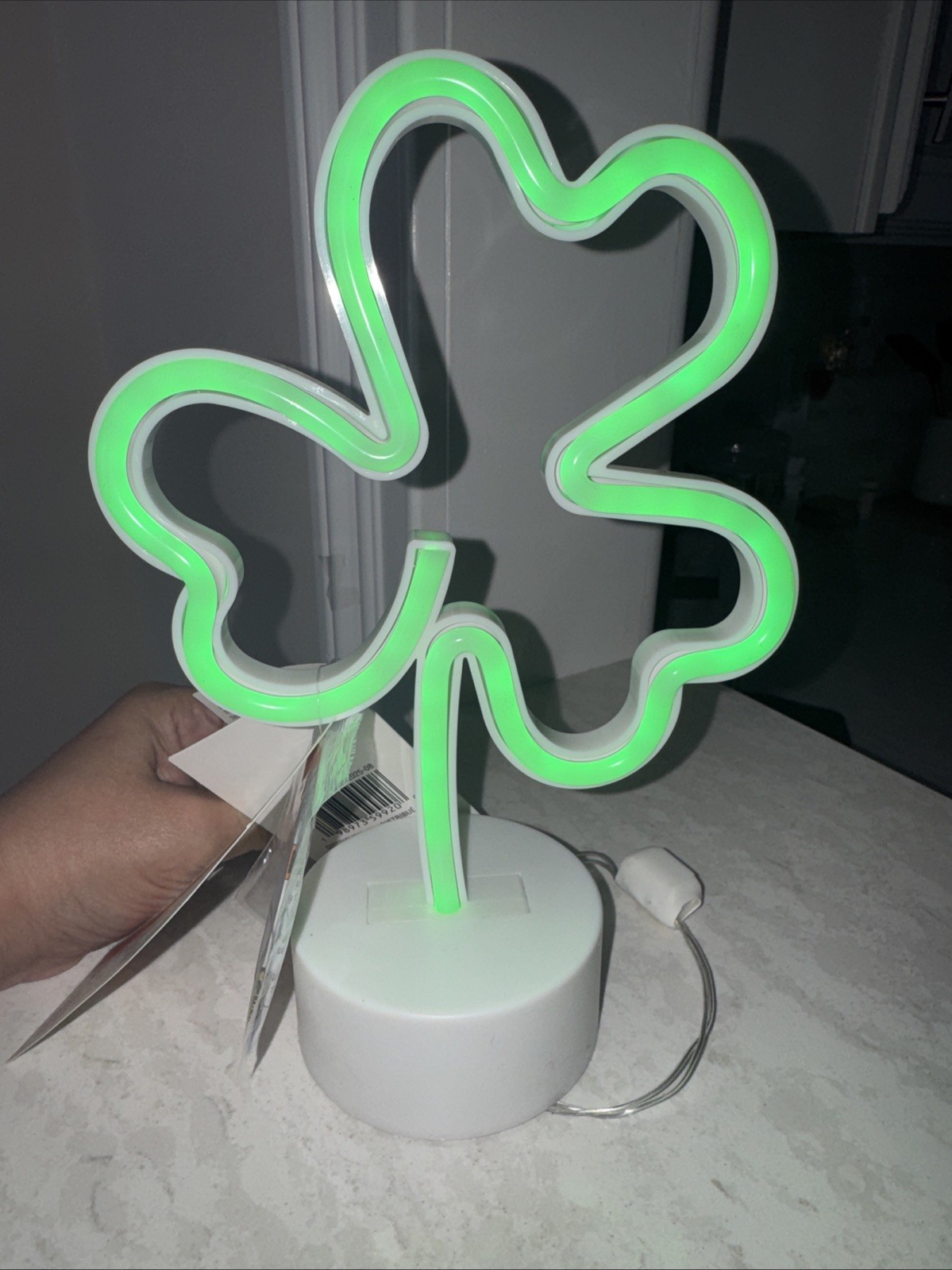 Neon Look Led  Sign Light Green Clover Shaped Shamrock Night Light Battery NWT
