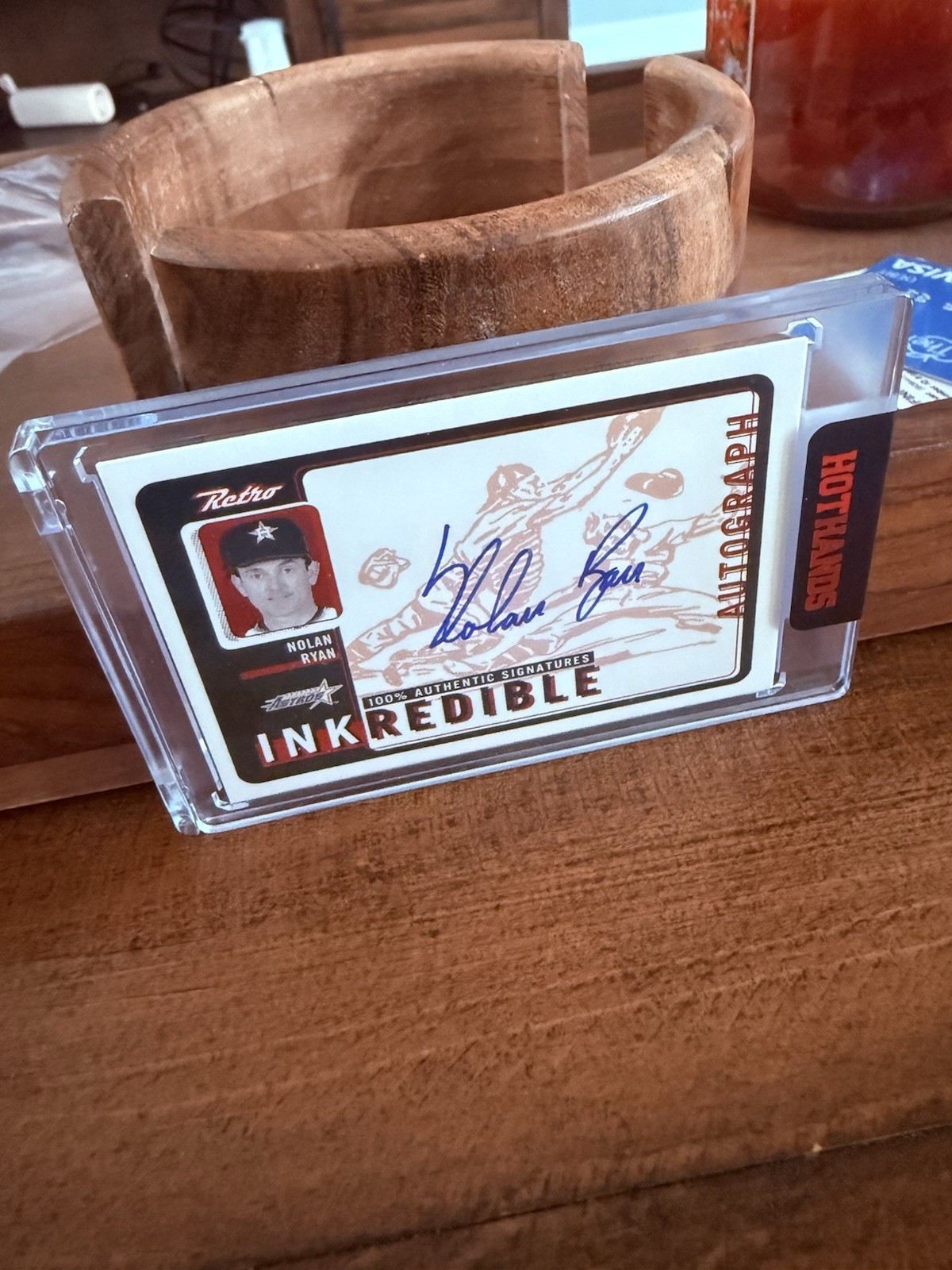 Upper Deck 2004 Fleer Retro Inkredible Nolan Ryan Hard Signed Auto Card NR
