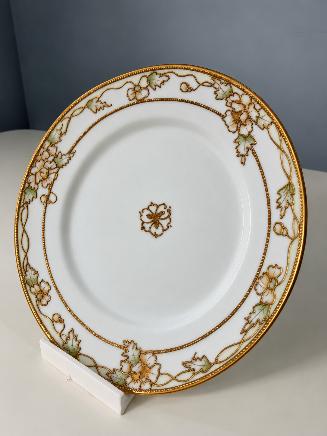 Antique Nippon Morimura Hand Painted Gold Floral Plates  1911-1921