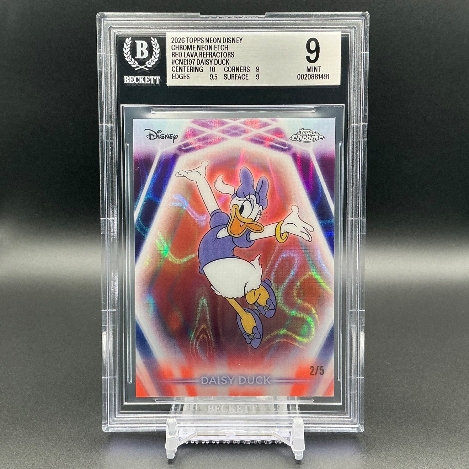 Daisy Duck 2026 Topps Disney Neon CNE-197 Chrome Neon-Etch Red Lava Refractor /5