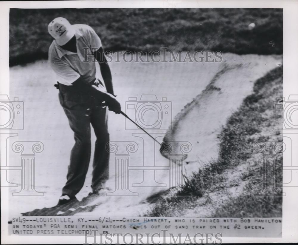 1952 Press Photo Chick Harbert in sandtrap at PGA golf in Louisville KY