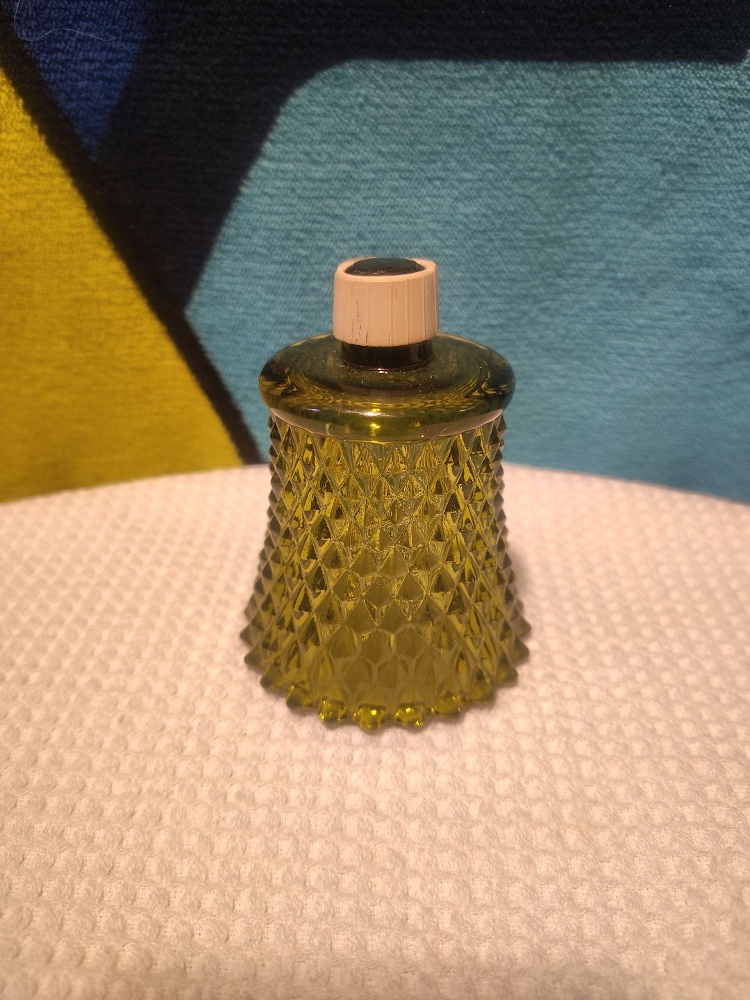 VTG Home Interior Green Glass Diamond Sconce Peg Votive Candle Holders 