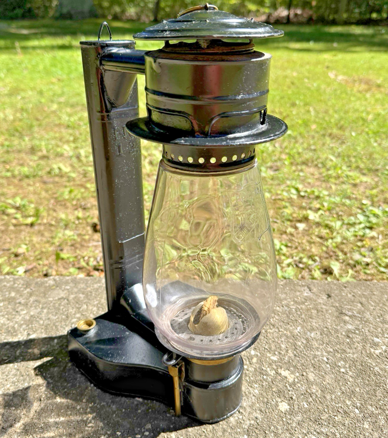 Antique CT Ham Mfg No 12 Cold Blast Side Oil Lamp Pacoma Shield of Quality Globe