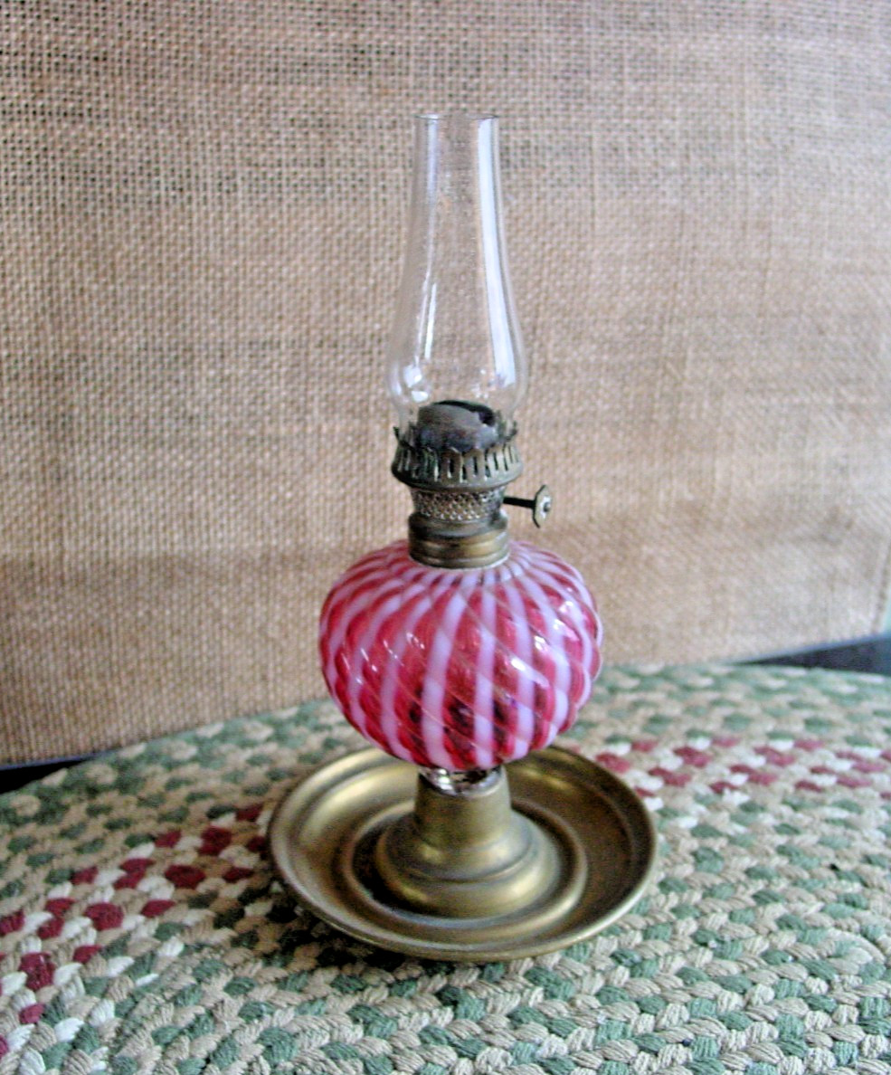 Vintage Miniature Cranberry Opalescent Swirl Glass and Brass 8\