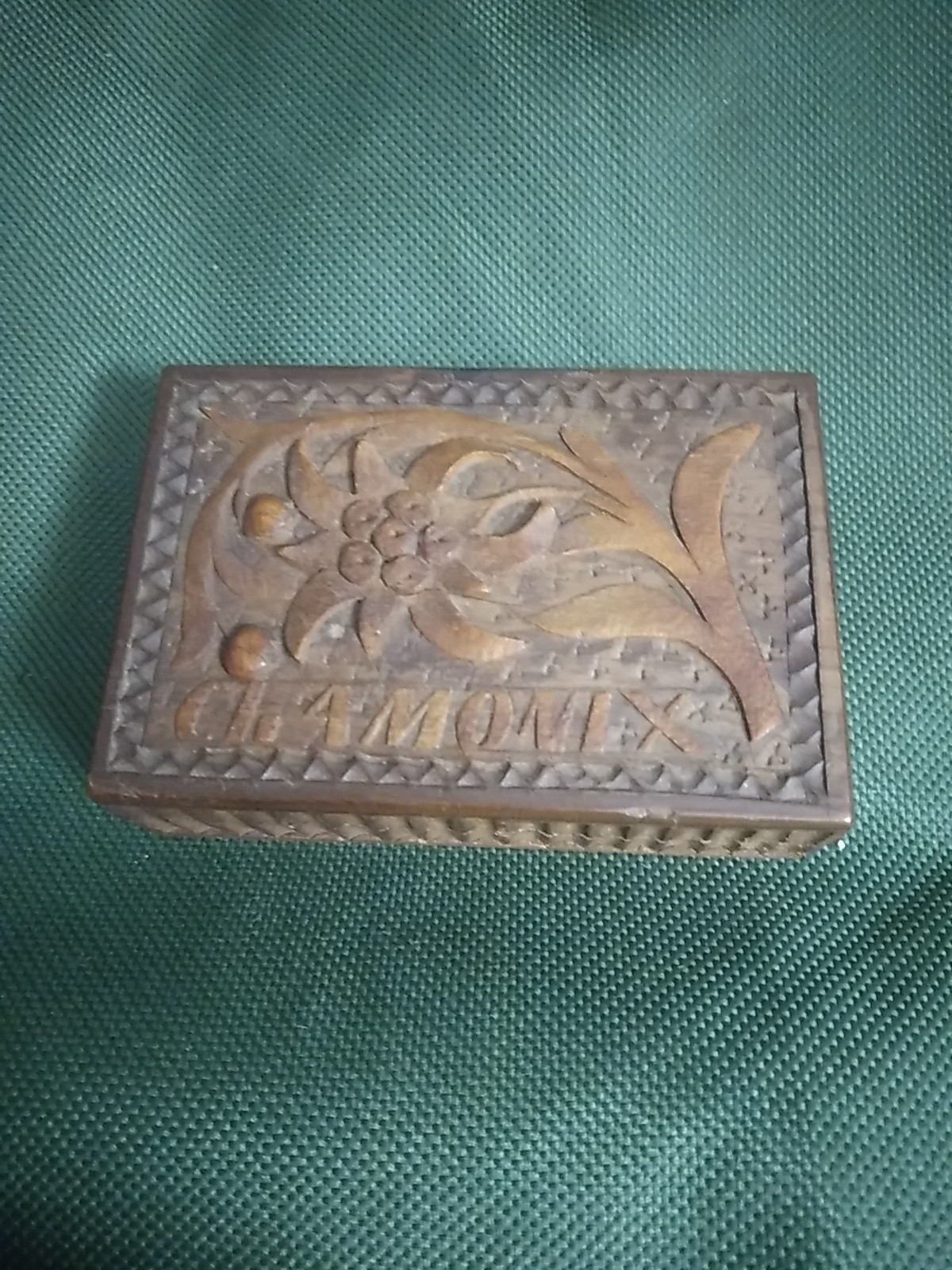 Vintage CHAMONIX Carved Wood Box Mini Hinged Edelweiss Decorative European