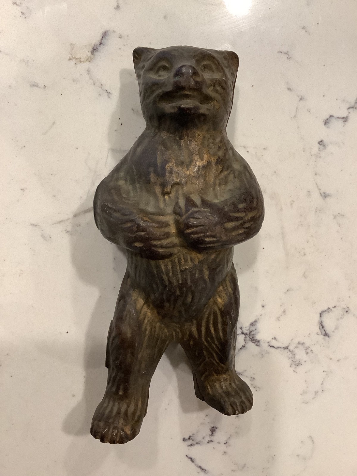 Antique 1906 cast iron bear bank Hubley #98 Mean Standing Bear